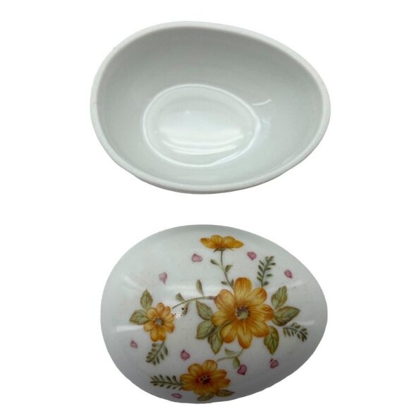 Vintage Lefton Egg Trinket Box Yellow Hand Painted Flowers EUC - Picture 4 of 10